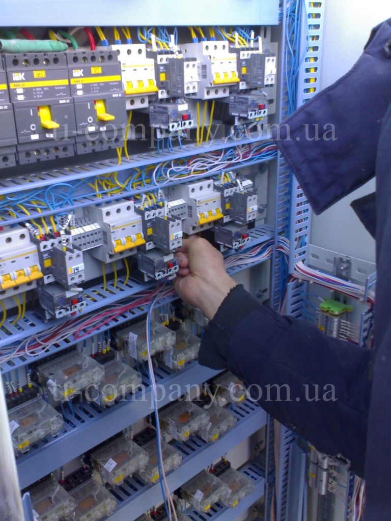 Підключення шафи керування